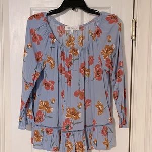 Cute flowing blouse.